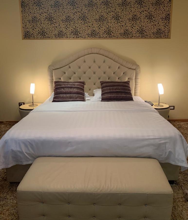 Hotel Rosa Blu Tiran Dış mekan fotoğraf